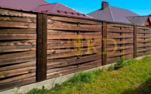 Забор из импрегнированной древесины
